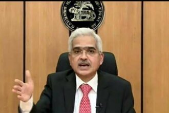 लगातार 11वीं बार रेपो रेट में कोई बदलाव नहीं, रिजर्व बैंक ने जीडीपी ग्रोथ का अनुमान घटाया