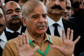 पाकिस्तान का नया पीएम बनने से पहले शहबाज शरीफ ने दिखाया असली रंग, कश्मीर का राग अलापा