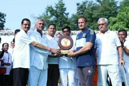 योग सम्मेलन : 1000 से अधिक साधको ने एक साथ किया सूर्यनमस्कार
