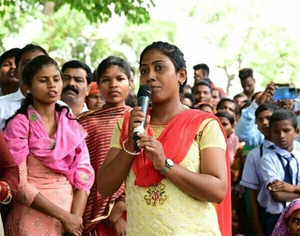 वन धन विकास योजना ने बदली अंजना की तकदीर