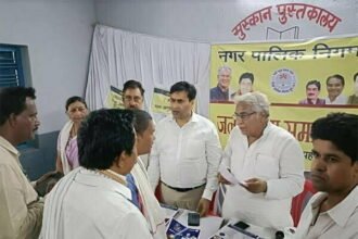 20 लाख से होगा वार्ड 6 की प्रमुख सड़क का डामरीकरण, जर्जर हो चुकी डामर सड़कों के लिए 3 करोड़ से हो रहे कार्य: वोरा