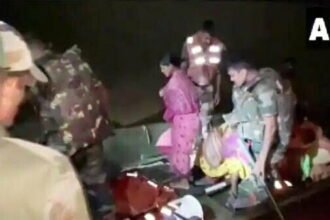 असम में लगातार बारिश से बाढ़ के हालात, जनजीवन बुरी तरह प्रभावित; रेस्क्यू ऑपरेशन में जुटी सेना