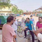 समस्याओं का जायजा लेने साइकिल भ्रमण पर निकले महापौर