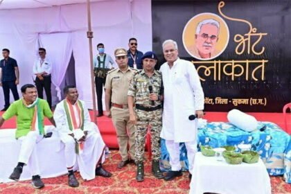 कभी नक्सली कमांडर रहे मड़कम ने कहा: मुख्यमंत्री जी आपने सड़क, कैम्प और स्कूलों को सुधारकर बदल दी है नक्सल प्रभावित इलाके की तस्वीर