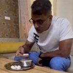 श्रमिक दिवस: आईपीएस दीपांशु काबरा ने 'बोरे बासी' का आनंद लिया, ट्विट कर दी जानकारी