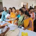 पट्टो से संबधित प्राप्त आवेदनों को तत्काल सक्षम अधिकारी को प्रेषित, आवास योजना के आवेदनों पर की जा रही कार्यवाही