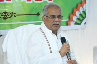 10वीं-12वीं के टॉपर्स को कराई जाएगी हेलीकॉप्टर में सवारी, सीएम ने किया एलान