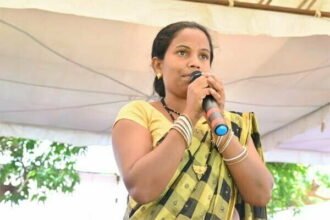 पहले हमने कभी इतनी राशि नहीं देखी आज 12 से 15 लाख रुपये तक की कर रही खरीदी: सुमनी बघेल