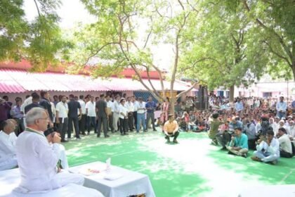 भेंट-मुलाकात अभियान: राजस्व प्रकरणों के त्वरित निराकरण के लिए उमेश्वरपुर में गठित होगी नवीन उप तहसील: मुख्यमंत्री भूपेश बघेल