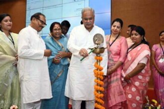 बच्चों को नशे से दूर रखने के लिए खेल और व्यस्त दिनचर्या से जोड़े: भूपेश बघेल