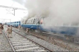 देश भर में बवाल: अग्निपथ की आंच में झुलस सकती है सरकार! किसान आंदोलन जैसी अग्निपरीक्षा लेगा अग्निपथ स्कीम का विरोध?