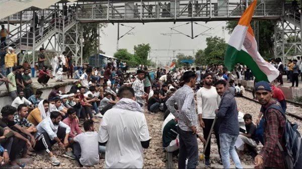 अग्निपथ योजना : नई पहल से सेना की रेजिमेंटल प्रणाली में नहीं होगा कोई भी बदलाव, यहां जानें प्रमुख सवालों के जवाब