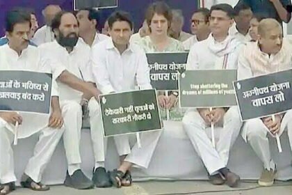 'अग्निपथ' के खिलाफ 'सत्याग्रह', मोदी सरकार के खिलाफ खोला मोर्चा, जंतर-मंतर पर जुटे कांग्रेसी