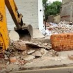 केम्प-1 हत्याकांड: यूपी की तर्ज पर भिलाई में भी चला बुलडोजर, आरोपी भाजपा नेता की तीन दुकान सील