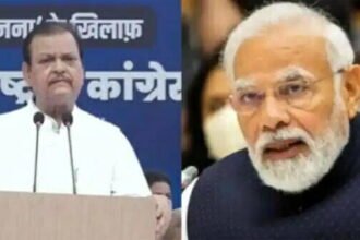 विवादस्पद बयान: सत्याग्रह मंच से कांग्रेस नेता के बिगड़े बोल, कहा-हिटलर की मौत मरेगा मोदी