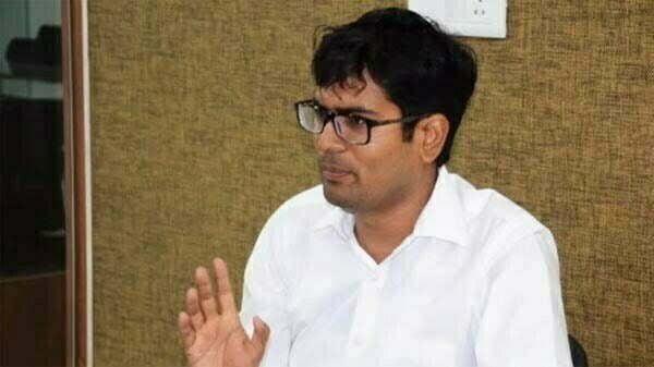 भाजपा नेता और पूर्व आईएएस ओपी चौधरी के खिलाफ एफआईआर दर्ज, जानें क्या है मामला
