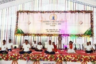 केंद्रीय मंत्री श्रीमती रेणुका सिंह ने किया भोरमदेव में आम जन संग योगभ्यास