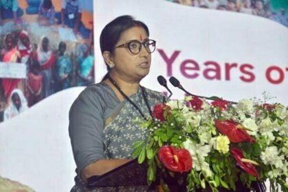 राष्ट्र आज वर्तमान ही नहीं भविष्य में पैदा होने वाले संतानों की भी चिंता करता है: केन्द्रीय मंत्री श्रीमती स्मृति ईरानी