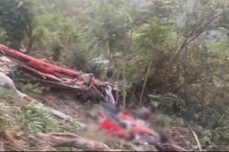 बस हादसा: मदद पहुंचने से पहले बंद हो चुकी थी तीर्थयात्रियों की चीख-पुकार, बिखरीं थीं लाशें ही लाशें