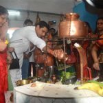 विधायक देवेन्द्र यादव ने महादेव की पूजा-अर्चना कर भिलाईवासियों की सुख शांति समृद्धि और बेहतर स्वास्थ्य की कामना की