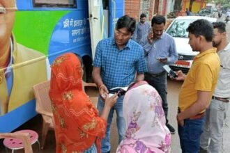 जांच व इलाज संबधी सभी सेवाएं बेहतर स्वरूप में हो व दवाओं की लगातार उपलब्धता ऐसे ही बनाए रखें:आयुक्त