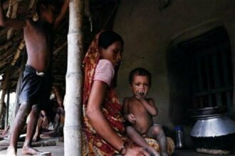 देश में 27 करोड़ लोग गरीबी रेखा से नीचे, छत्तीसगढ़ सबसे ज्यादा गरीब