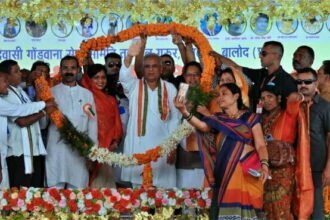 देश को स्वाधीन कराने तथा राष्ट्र व समाज के नव निर्माण में आदिवासियों की भूमिका अत्यंत महत्वपूर्ण-भूपेश बघेल