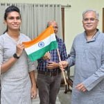मुख्यमंत्री बघेल द्वारा प्रदत्त राष्ट्रीय ध्वज तिरंगा को 15 अगस्त को माउंट एल्ब्रुस की चोटी पर फहराएंगी छत्तीसगढ़ की पर्वतारोही अंकिता गुप्ता