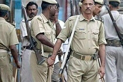 पीएम के दौरे से पहले कच्छ में तनाव, धर्मस्थलों व दुकानों में तोडफ़ोड़, फोर्स तैनात