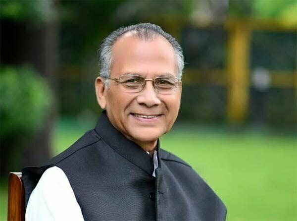 छत्तीसगढ़ में गुणवत्तापूर्ण सड़कों का हो रहा है निर्माण : लोक निर्माण मंत्री ताम्रध्वज साहू