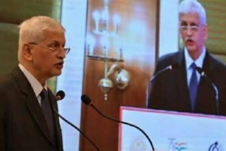 जस्टिस यूयू ललित देश के 49वें मुख्य न्यायाधीश नियुक्त, कई अहम फैसलों का रह चुके हैं हिस्सा, राष्ट्रपति ने लगाई मुहर