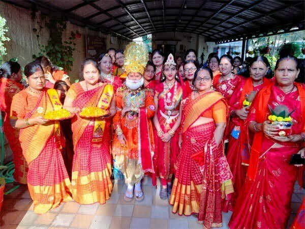 अग्रवाल समाज की कुलदेवी मां लक्ष्मी की हिसार से पहुंची रथयात्रा