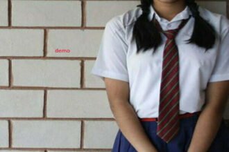 12 वीं के दो छात्रों ने अपने ही स्कूल में पढऩे वाली 8 वीं की छात्रा का बनाया न्यूड वीडियो, मजा लेने सोशल मीडिया पर किया वायरल