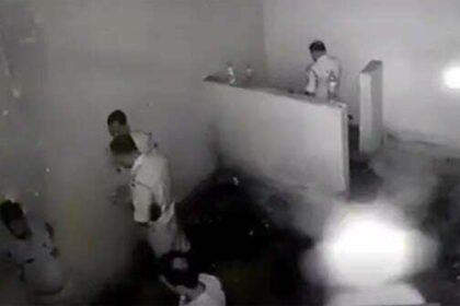 एसपी ने पांच पुलिसकर्मियों को लॉकअप में किया बंद, जाने क्या है मामला