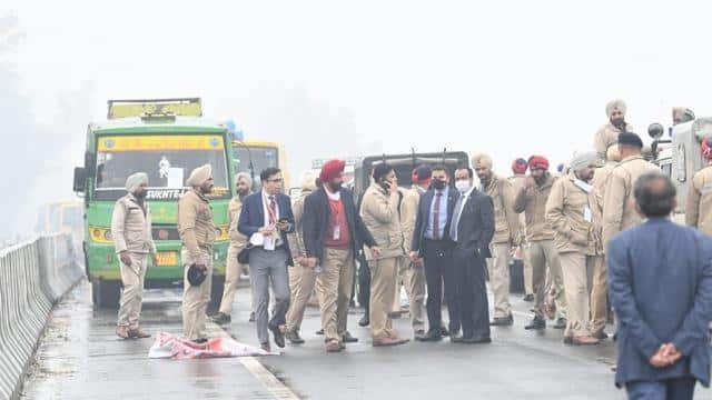 huge lapse in prime minister security in punjab pm modi stuck on flyover for 20 minutes