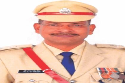 लो जी, ठगों ने तो SP को भी नहीं छोड़ा, IPS के नाम पर FB में बनाया फर्जी ID और करने लगे गंदा काम