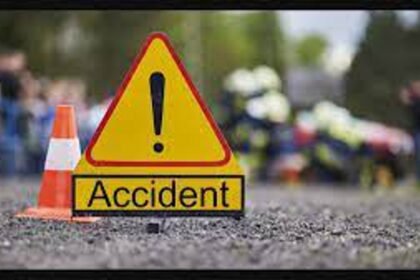 Big Breaking: बस्तर घूमने गए एम्स के डॉक्टर्स और मेडिकल स्टाफ की बस पलटी, एक की मौत, 14 से ज्यादा लोग घायल