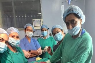 बच्चे के साथ मां के गर्भ में पल रहा था दो किलो का ट्यूमर, डॉक्टरों की टीम ने ऐसे बचाई दोनों की जान