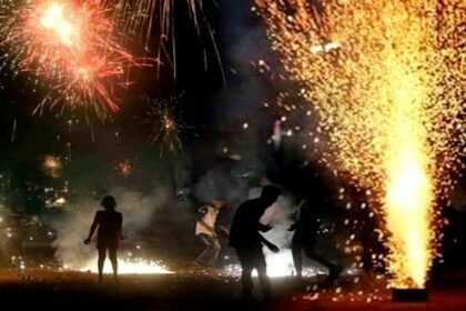 दीपावली के साथ आने वाले इन त्योहारों पर सिर्फ दो घंटे फोड़ पाएंगे पटाखे, सख्ती से पालन कराने का जारी हुआ आदेश