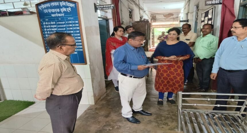 औचक निरीक्षण पर निकले संभागायुक्त सरकारी ऑफिसों का हाल देखकर रह गए हैरान, एक साथ 22 कर्मचारी मिले अनुपस्थित
