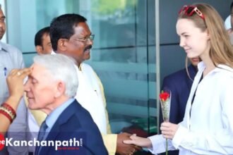 राष्ट्रीय आदिवासी नृत्य महोत्सव में शामिल होने पहुंचे विदेशी कलाकार, संस्कृति मंत्री भगत ने किया स्वागत