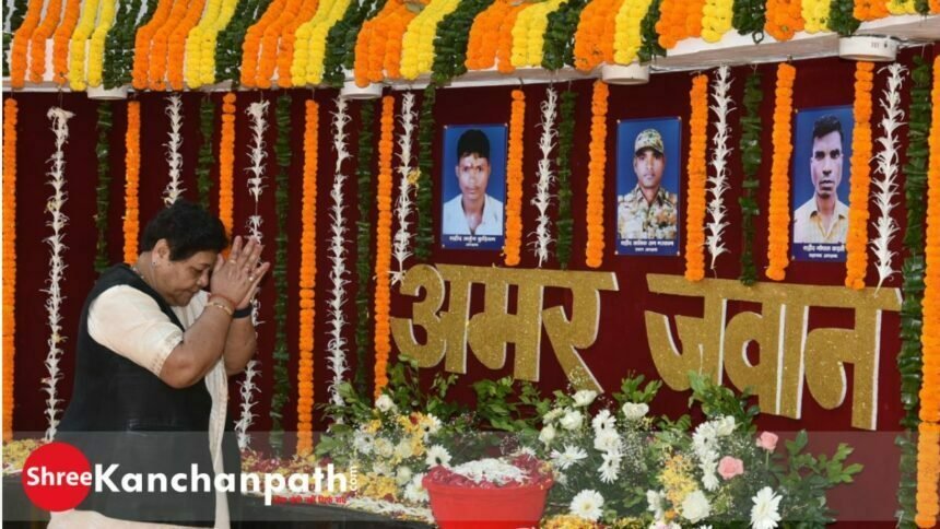 अशांत क्षेत्रों में तैनात पुलिस के जवानों ने अपने साहस का लोहा मनवाया, उनकी तैनाती ढाल की तरह: राज्यपाल