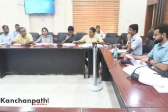 बारिश से खराब हुई सड़कों को करें दुरूस्त, डैंगू जैंसी बीमारियों पर रहें अलर्ट-कलेक्टर