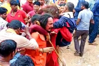 भिलाई में बच्चा चोरी के शक में साधुओं की पिटाई से गरमाई सियासत, भाजपा अध्यक्ष साव ने पूछा क्यों मौन है सरकार