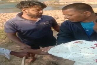 कांग्रेस नेता की गुंडागर्दी, पिकनिक मनाने गए युवकों को जमकर पीटा, पूर्व सरपंच को मार-मारकर पहुंचा दिया अस्पताल