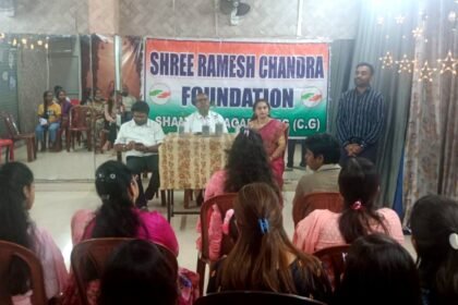 समाज में शत प्रतिशत योगदान देने बेटियों ने ली शपथ, कहा हमें बार-बार याद न दिलाएं हम बेटियां हैं…