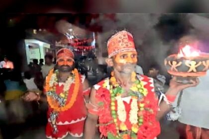 अनोखी परंपरा, दुर्गा अष्टमी की आधी रात को यहां निकलतें हैं खप्पर, 108 नींबू काटकर की जाती है रस्में पूरी