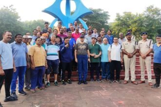 अंतरराष्ट्रीय वृद्ध दिवस पर SP ने ली बुजुर्गों के साथ सुबह-सुबह चाय की चुस्की, दिए हेल्थ टिप्स