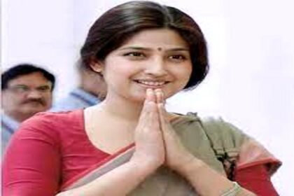 चुनावी समर, मुलायम सिंह के सीट से बहू डिंपल लड़ेगी उपचुनाव, गुजरात में भाजपा ने 80 से ज्यादा विधायकों का टिकट काटा