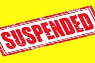 सट्टा किंग के निगमकर्मी चाचा को आयुक्त ने किया निलंबित, दारू पीकर अधिकारी के चेंबर में घुसकर किया जमकर बवाल